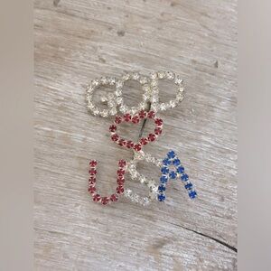 God Loves USA Patriotic Brooch. Silver-Toned | Rhinestones Red/Blue EUC 1.5”